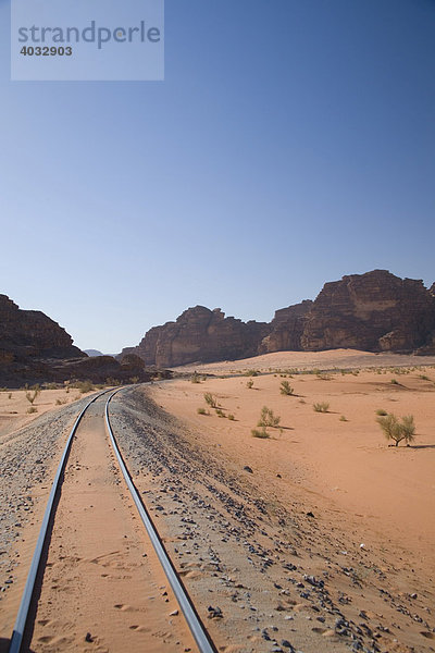 Hejaz Schienenweg  Wadi Rum  Jordanien  Südwest Asien