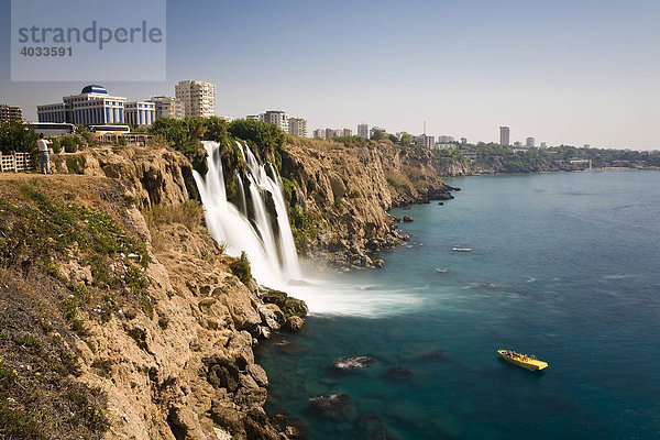 Düden Wasserfall in Antalya  Türkei  Asien