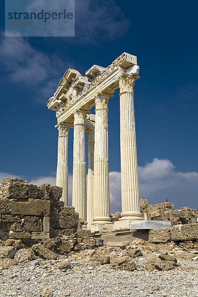 Ruine vom Apollon Tempel in Side  Türkische Riviera  Türkei  Asien