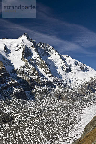 Großglockner  3798m  mit Pasterze  Gletscherzunge  Nationalpark Hohe Tauern  Kärnten  Österreich  Europa