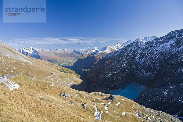 Gebirgslandschaft mit dem Margaritzen Stausee an der Großglockner Hochalpenstraße  Nationalpark Hohe Tauern  Kärnten  Österreich  Europa