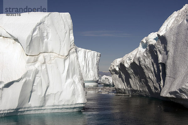 Eisberge in Disko Bay  Welterbe der UNESCO  Ilulissat  Jakobshavn  Grönland  Dänemark
