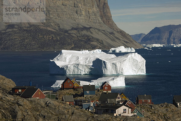 Eisberge in der Bucht von Uummannaq  Grönland  Dänemark