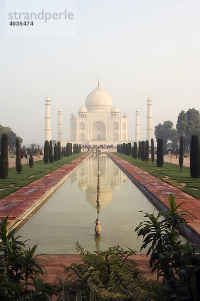 Taj Mahal  Welterbe der UNESCO  Agra  Uttar Pradesh  Indien  Südasien