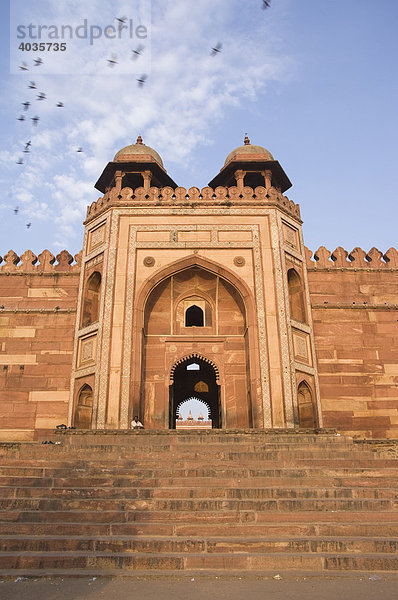 Jama Masjid Moschee  Badshahi Darwaza Tor  Fatehpur Sikri  Welterbe der UNESCO  Uttar Pradesh  Indien  Südasien
