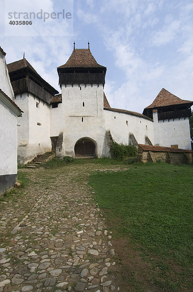 Burgkirche und Festung von Viscri  Weltkulturerbe der Unesco  Transsilvanien  Rumänien