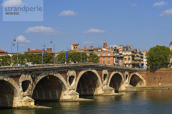 Pont Neuf  Toulouse  Pyrenees-Midi  Frankreich  Europa