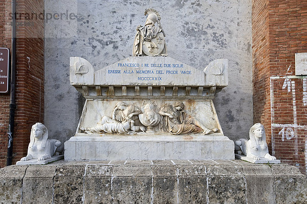 Denkmal Matteo Wade  Civitella del Tronto  Abruzzo  Abruzzen  Italien  Europa