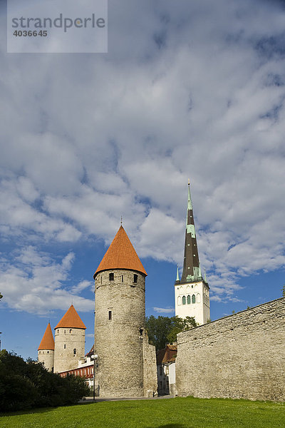 Stadttürme  Stadtmauer  Tallinn  Estland  Baltikum  Nordosteuropa