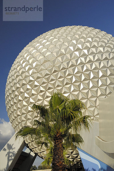 Spaceship Earth in Epcot  Disney World  Florida  USA
