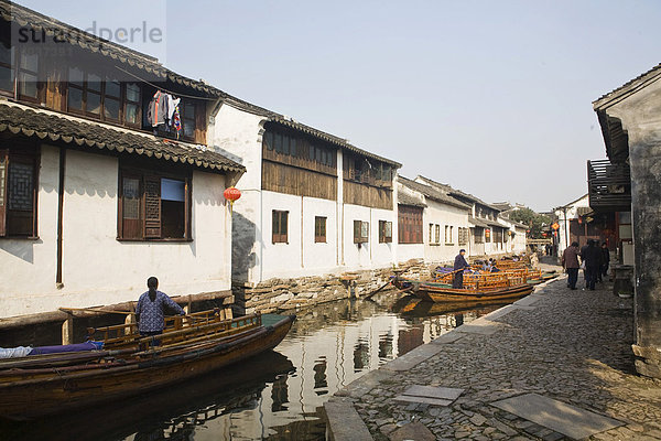 Bootstaxi  Kanal in Suzhou  Venedig des Ostens  China  Asien