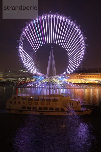 London Eye  Riesenrad an der Themse  London  England  Großbritannen  Europa