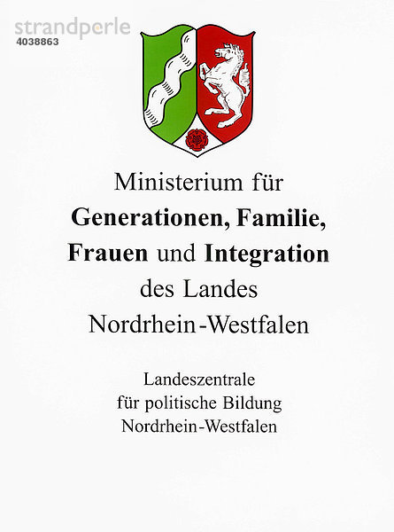 Hinweisschild  Ministerium für Generationen Familie Frauen und Integration des Landes Nordrhein-Westfalen  Landeszentrale für Politische Bildung Nordrhein-Westfalen