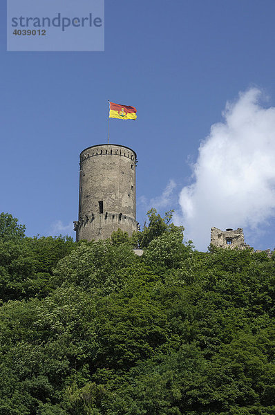 Turm mit Flagge  Godesburg  Bonn-Bad Godesberg  Nordrhein-Westfalen  Deutschland  Europa