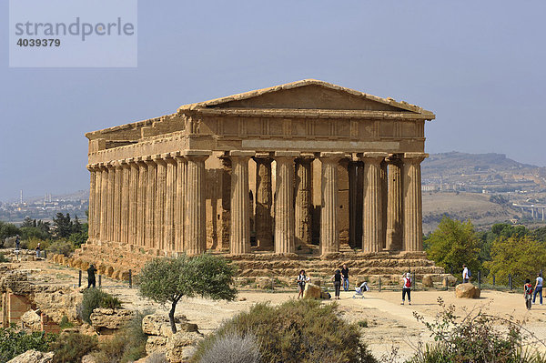 Hellenistischer Concordia-Tempel  Tal der Tempel  Agrigento  Sizilien  Italien  Europa
