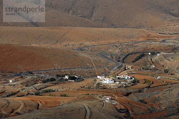 Blick vom Aussichtspunkt Mirador Morro Velosa zum Valle de Santa Ines  Betancuria  Fuerteventura  Kanarische Inseln  Spanien  Europa