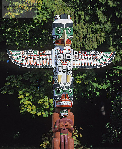 Totem  Totempfahl  Stanley Park  Vancouver  British Columbia  Kanada