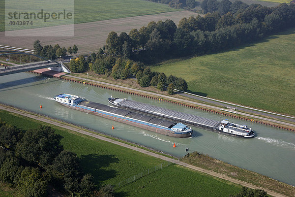 Dortmund-Ems-Kanal zwischen Münster und Greven  bei Gelmer  Nordrhein-Westfalen  Deutschland  Europa