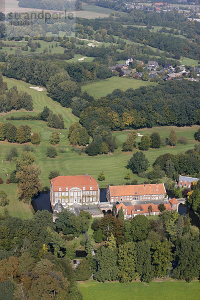 Wasserschloss Wilkinghege  Golf- und Schlosshotel im Nordwesten von Münster  Nordrhein-Westfalen  Deutschland  Europa