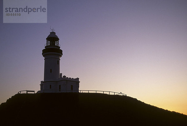 Leuchtturm am Cape Byron bei Sonnenuntergang  östlichster Punkt des australischen Festlandes  New South Wales  Australien