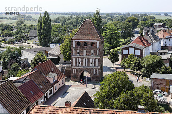 Anklamer Tor  Blick vom Turm der Marienkirche  Stadt Usedom  Mecklenburg-Vorpommern  Deutschland  Europa