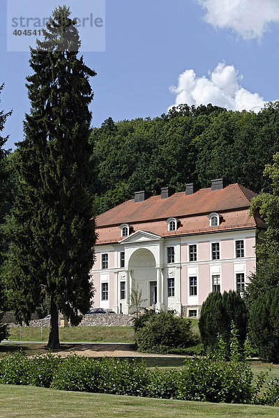 Historisches Kurmittelhaus  Kurpark Bad Freienwalde  Märkisch-Oderland  Brandenburg  Deutschland  Europa