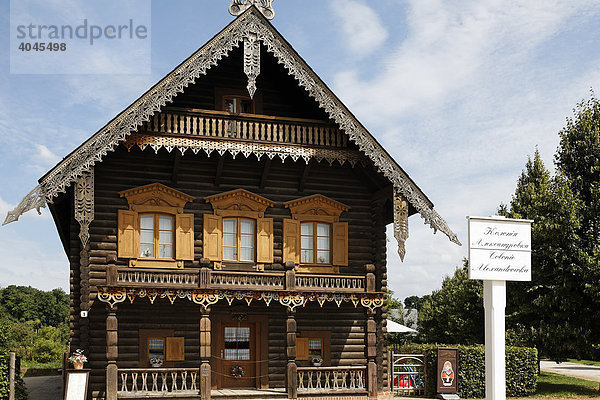 Holzhaus in traditionellem russischen Stil  russische Kolonie  Alexandrowka  Potsdam  Brandenburg  Deutschland  Europa
