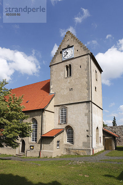 Wehrkirche in Kaltensundheim  Rhön  Thüringen  Deutschland  Europa