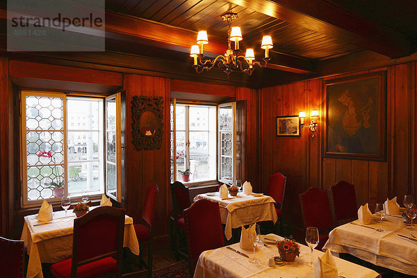 Gute Stube im Restaurant Zum Eulenspiegel  Stadt Salzburg  Österreich  Europa
