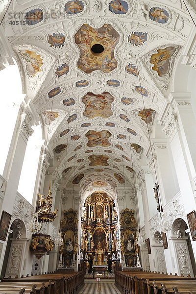 Innenansicht ehemalige Stiftskirche in Stainz  Steiermark  Österreich  Europa