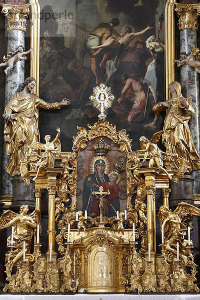 Hochaltar in Veitskirche  St. Veit am Vogau  Steiermark  Österreich  Europa