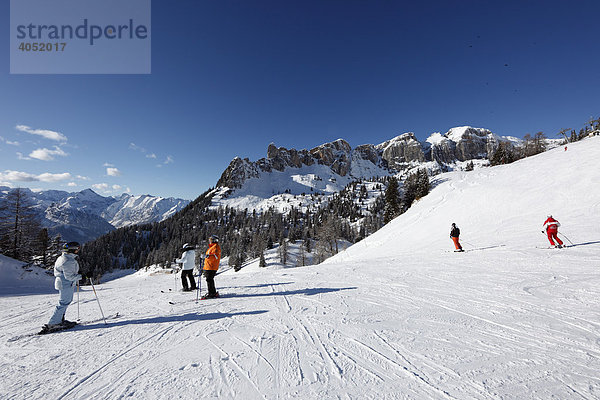 Skipiste im Rofan  Dalfazer Wände  Rofangebirge  Tirol  Österreich  Europa