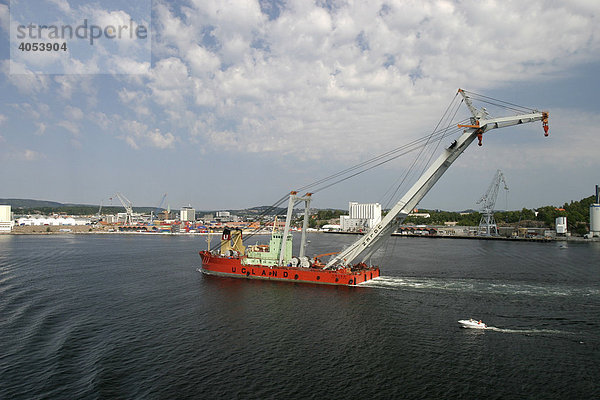 Industriehafen von Kristiansand  Norwegen  Skandinavien  Europa