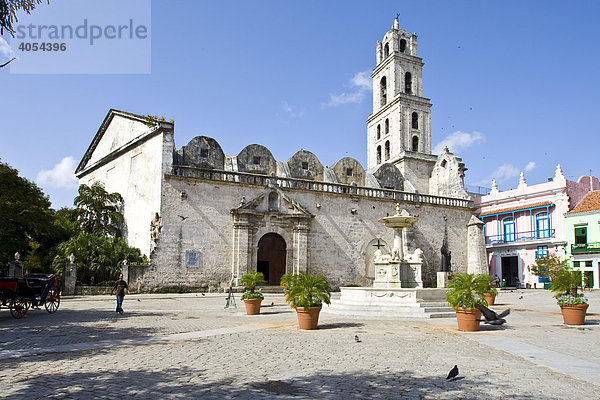 Basílica Menor de San Francisco de Asís in der Altstadt von Havanna  Cuba  Kuba  Karibik