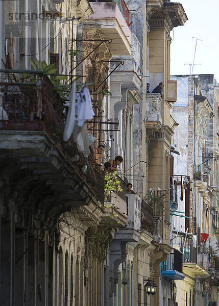 Häuserfassaden  Altstadt von Havanna  Kuba  Cuba  Karibik