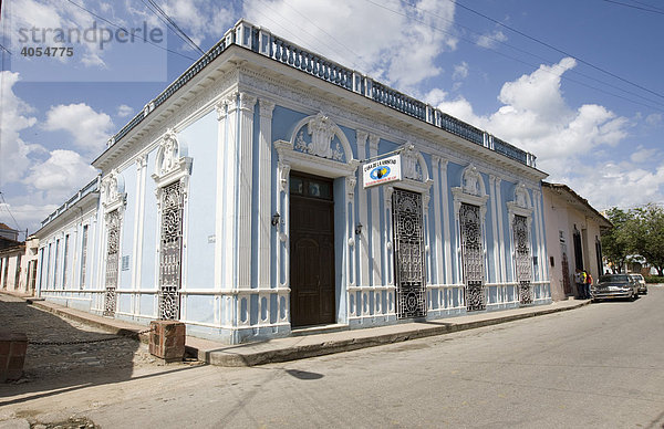 Kunstvoll verziertes altes Gebäude in Sancti-Spíritus  Provinz Sancti-Spíritus  Kuba  Cuba  Lateinamerika  Amerika