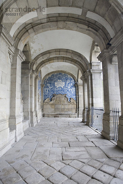 Galerie in der Kathedrale von Porto  UNESCO Weltkulturerbe  Portugal  Europa