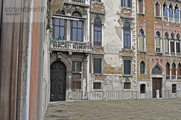Alte Hausfassaden  Dorsoduro  Venedig  Italien  Europa