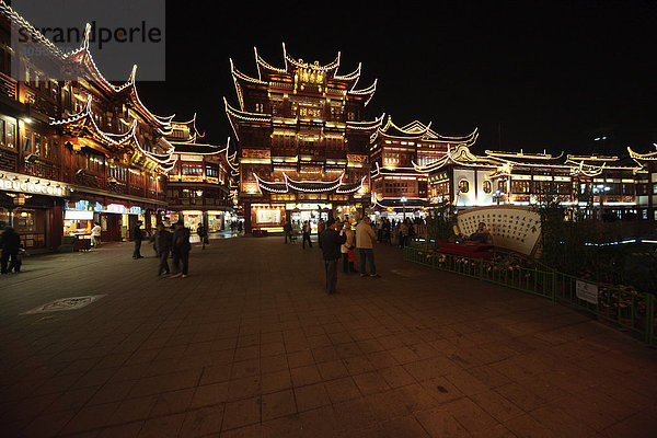 Altstadt  Nachtaufnahme  Shanghai  China  Asien