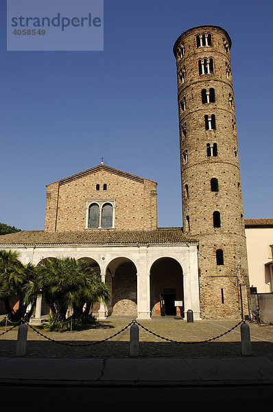 Neues Appolonarium mit Turm  Ravenna  Italien  Europa