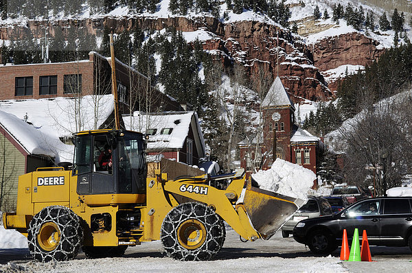 Schneeräumer in der Mainstreet in Telluride  Colorado  USA