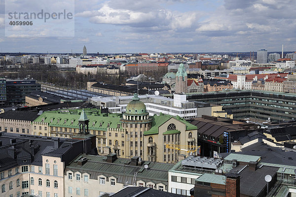 Panoramblick vom Hotel Tornin  Blick auf den Hauptbahnhof  Helsinki  Finnland  Europa