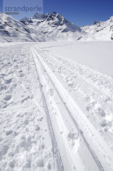 Schneespur  Loipe  Langlauf  Galtür  Tirol  Österreich  Europa