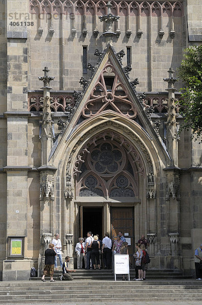 Thomaskirche  Eingangsportal  Leipzig  Sachsen  Deutschland  Europa