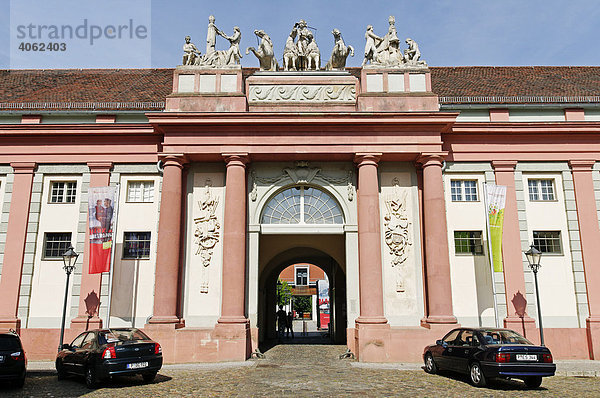 Haus der Brandenburgisch Preußischen Geschichte im einstigen königlichen Kutschstall  Potsdam  Brandenburg  Deutschland  Europa