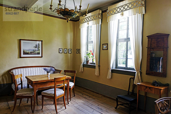 Wohnzimmer im Gartenhaus von Friedrich Schiller  Jena  Thüringen  Deutschland  Europa