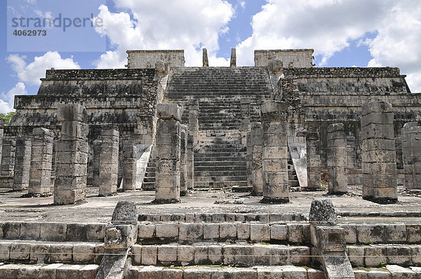 Tempel der Krieger  Zona Nord  Chichen Itza  neues Weltwunder  Maya und Tolteken Ausgrabungsstätte  Halbinsel Yucatan  Mexiko  Zentralamerika