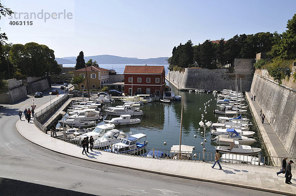 Kleine Marina  Zadar  Kroatien  Europa