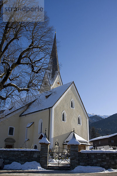 Kirche  Entstehung von Stille Nacht  heilige Nacht  Winterlandschaft  Wagrein  Pongau  Salzburg  Österreich  Europa