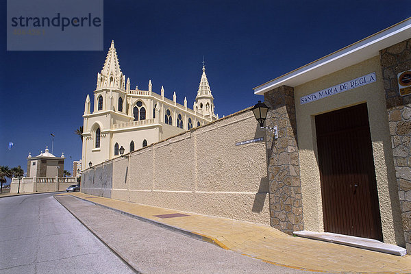 Kirche Santa Maria de Regla  Playa de Regla  Chipiona  Andalusien  Spanien  Europa